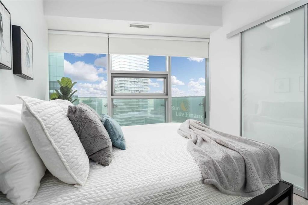 New Superior Lakeview Luxury 3-Bedroom Suite On 48 Floor Toronto Zewnętrze zdjęcie