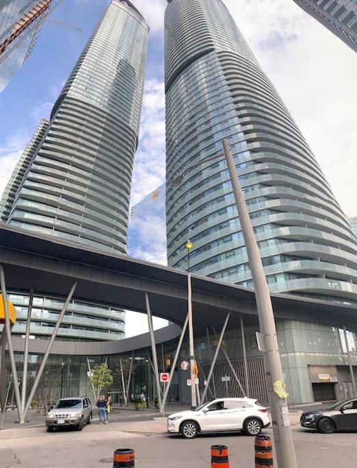 New Superior Lakeview Luxury 3-Bedroom Suite On 48 Floor Toronto Zewnętrze zdjęcie