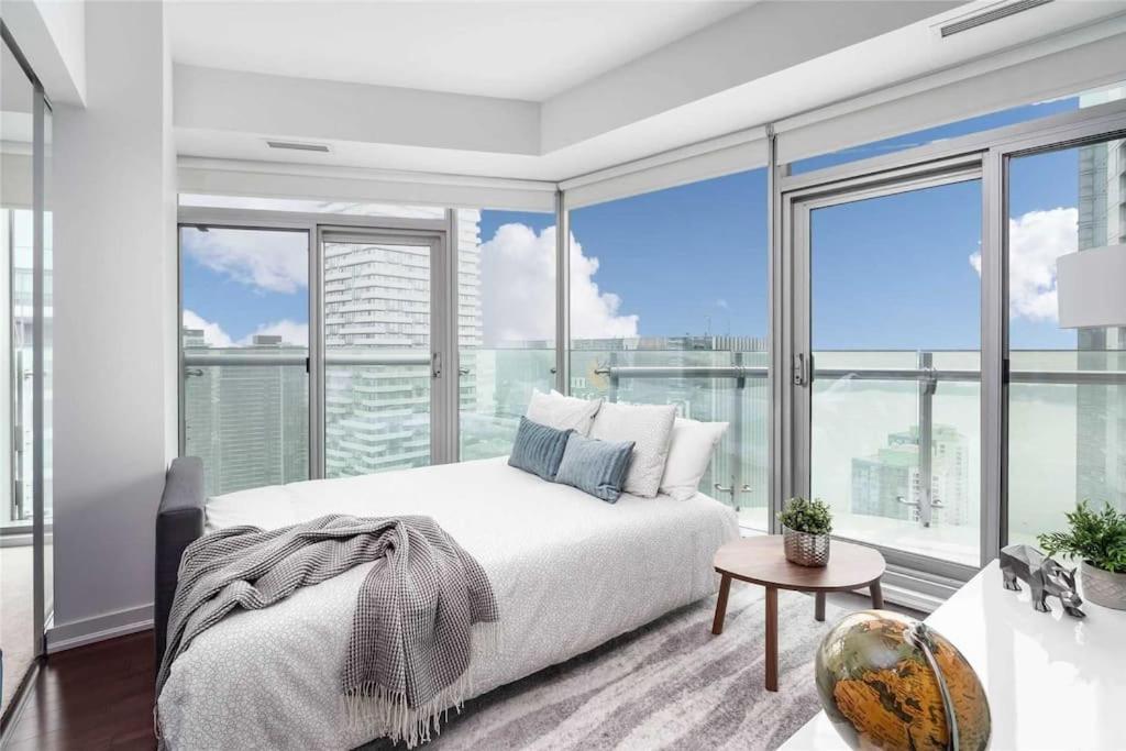 New Superior Lakeview Luxury 3-Bedroom Suite On 48 Floor Toronto Zewnętrze zdjęcie