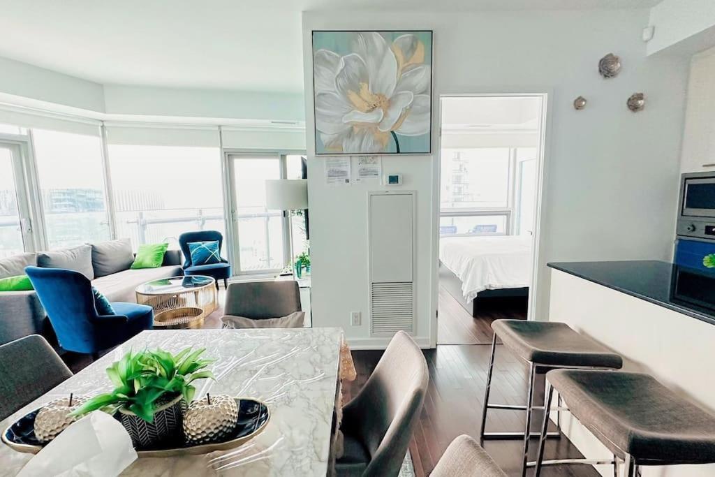 New Superior Lakeview Luxury 3-Bedroom Suite On 48 Floor Toronto Zewnętrze zdjęcie